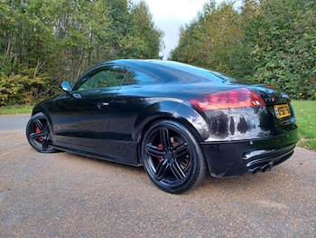 Used Audi TT 2011 for sale - 77115884: Photo