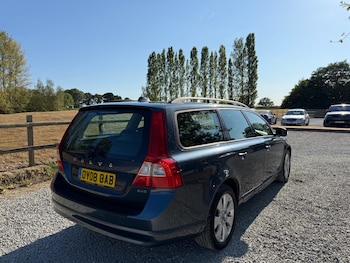 Used Volvo V70 2008 for sale - 79495573: Photo