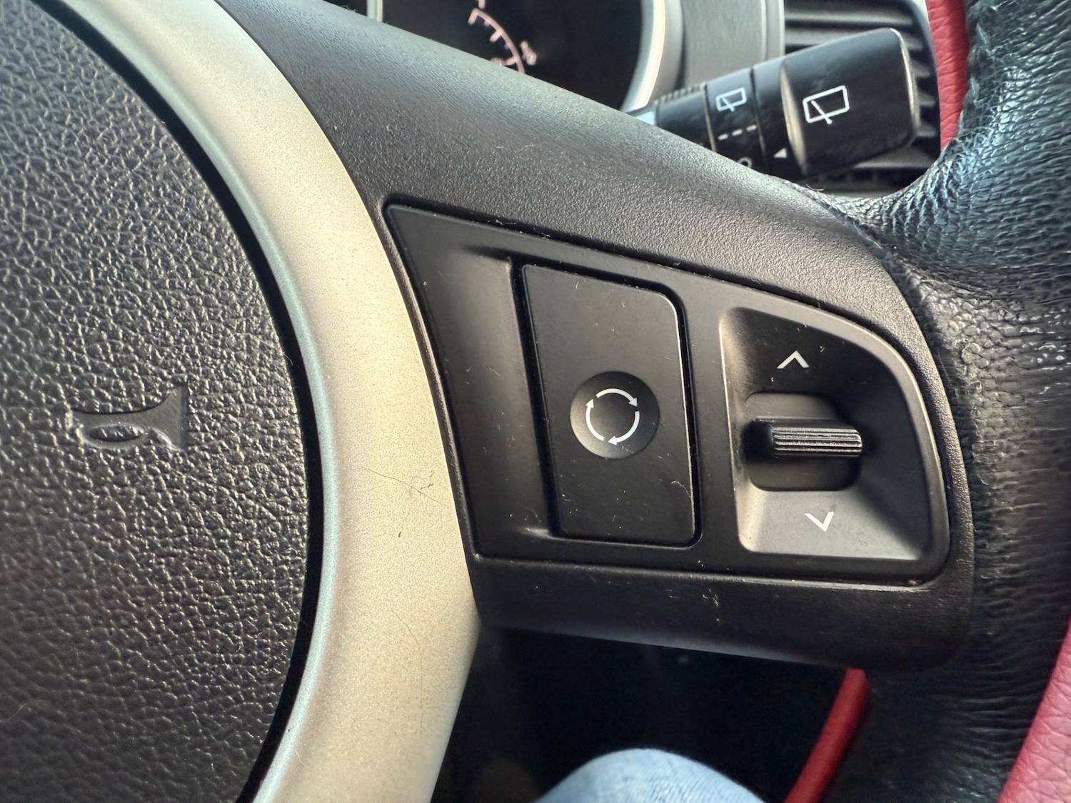 Used Kia Venga 2010 for sale - 77065878: Photo 36