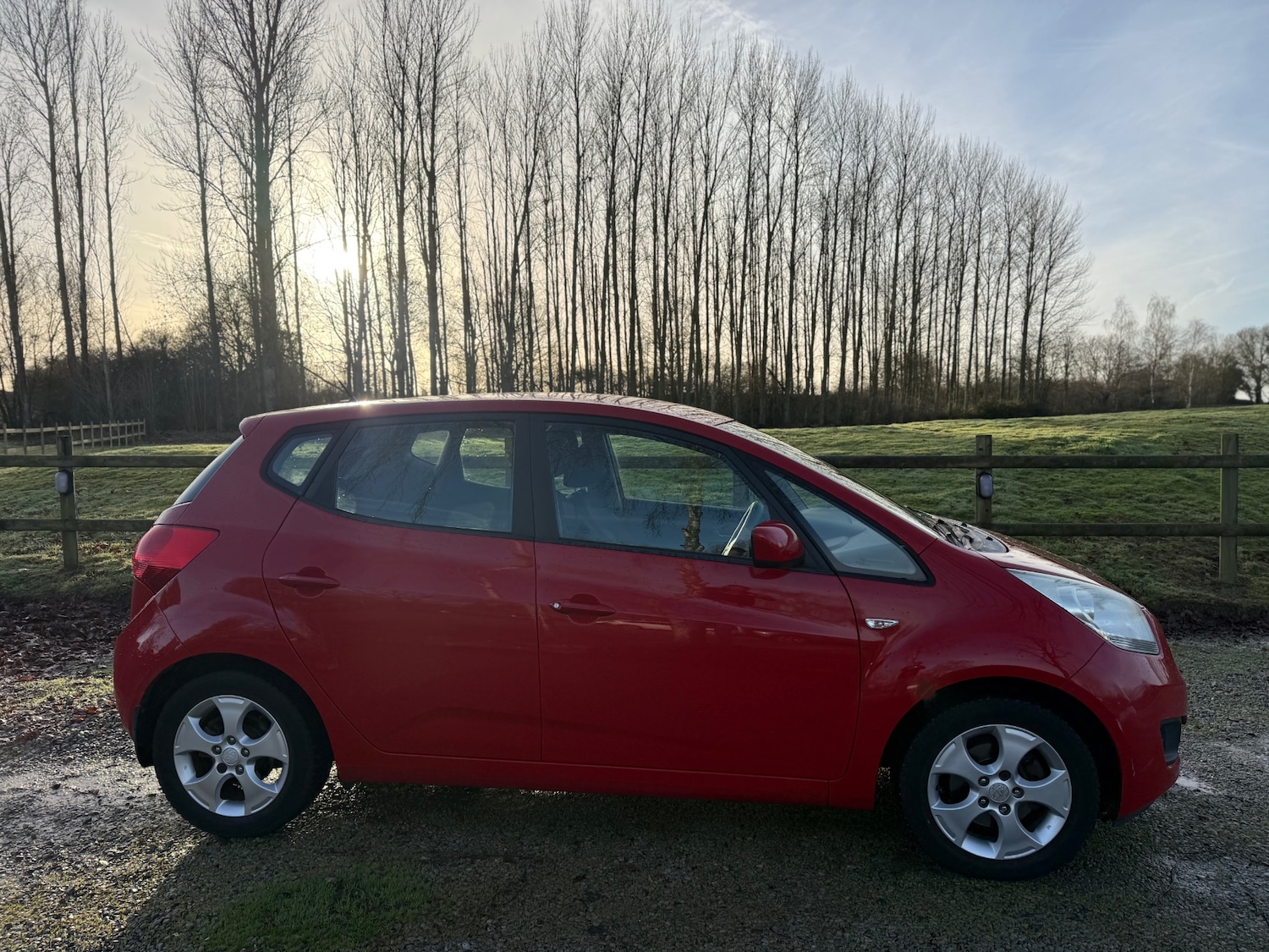 Used Kia Venga 2010 for sale - 77065878: Photo 6