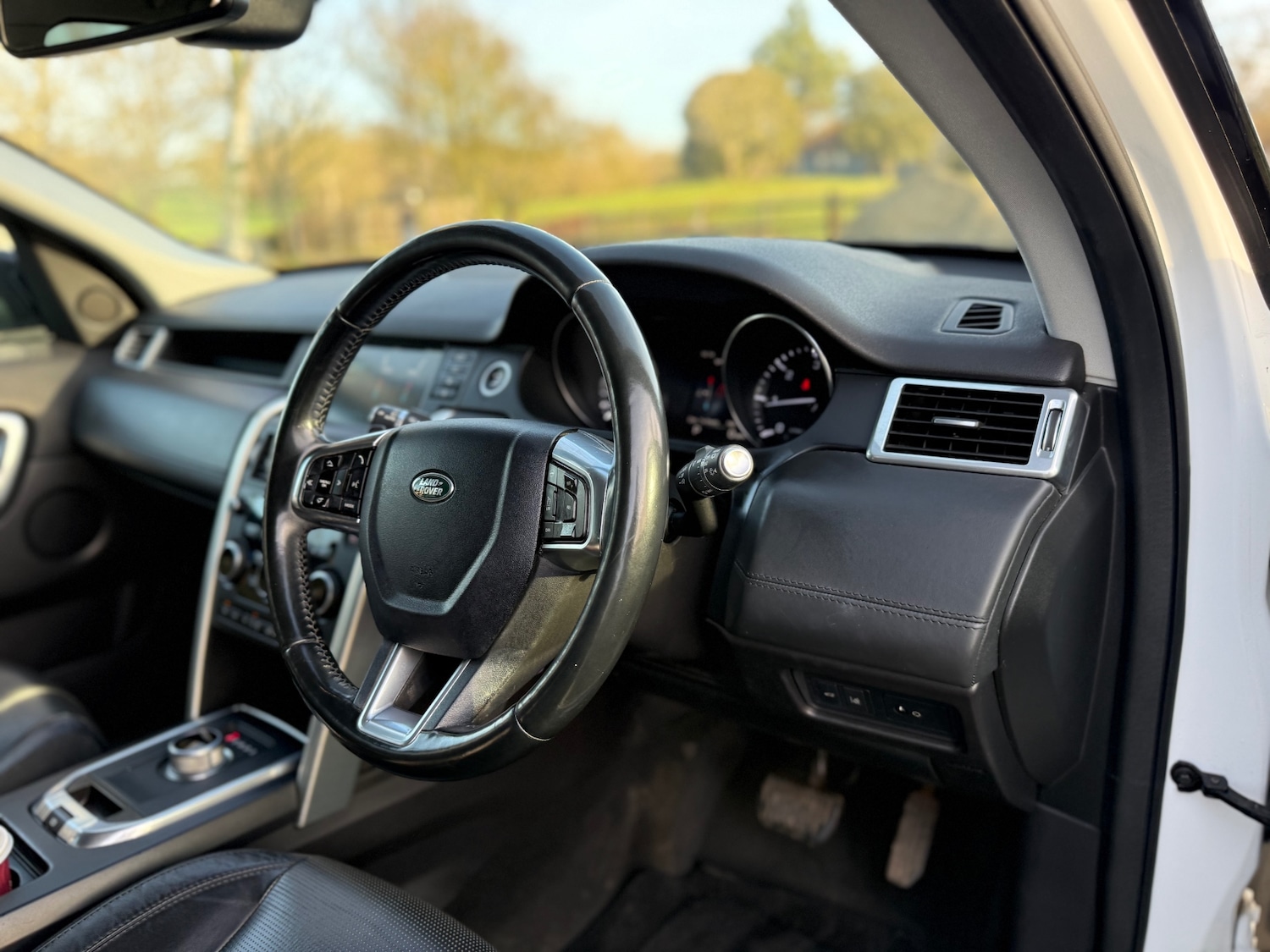 Used Land Rover Discovery Sport 2015 for sale - 77090103: Photo 42