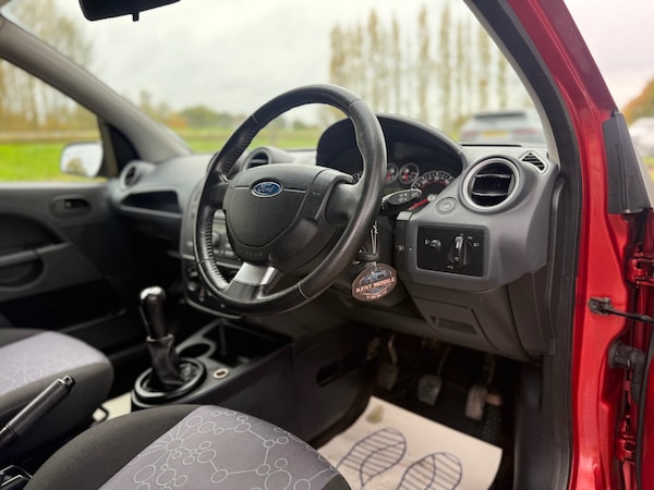 Used Ford Fiesta 2008 for sale - 76287807: Photo 8