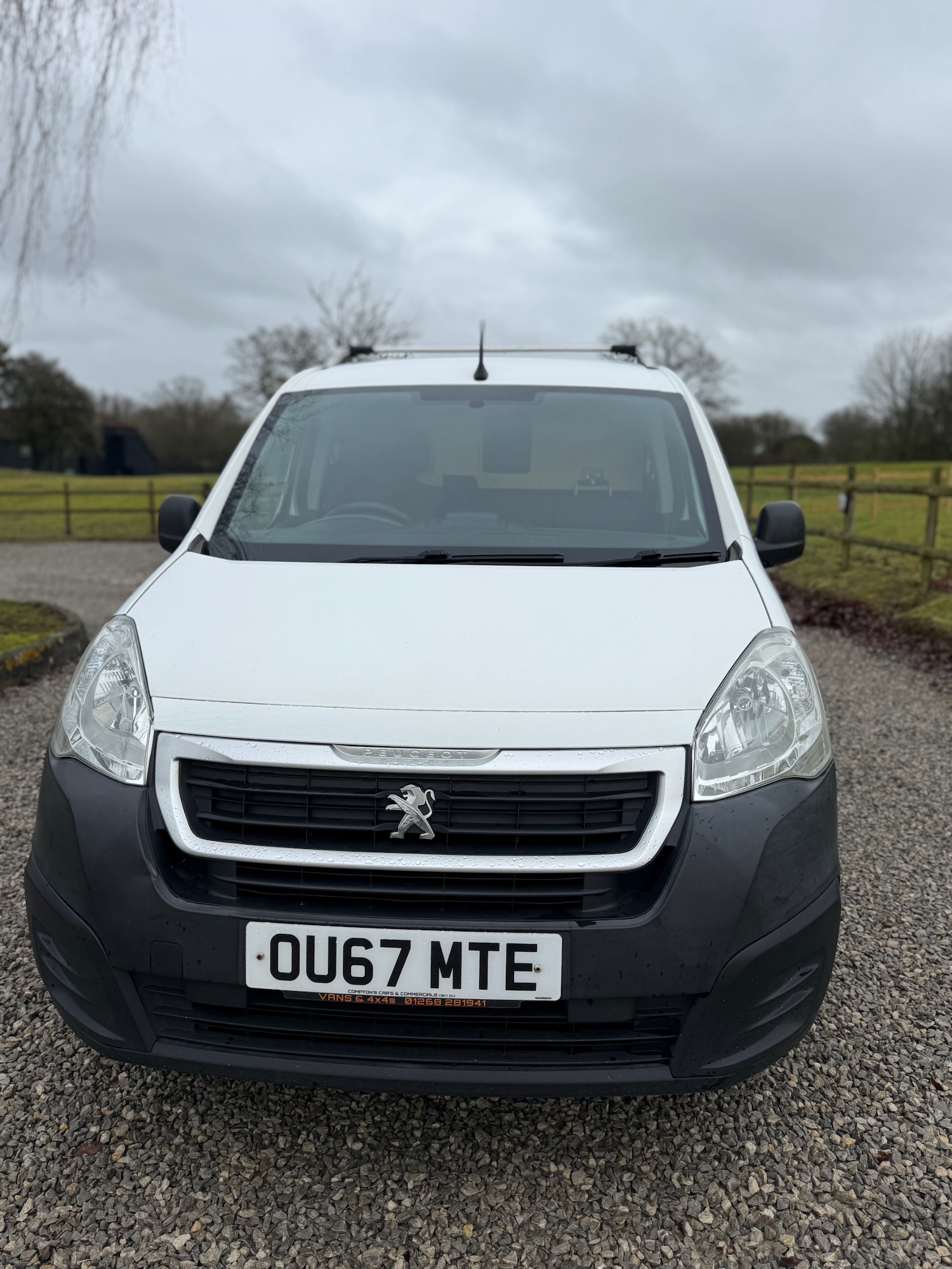 Used Peugeot Partner 2017 for sale - 77278467: Photo 2