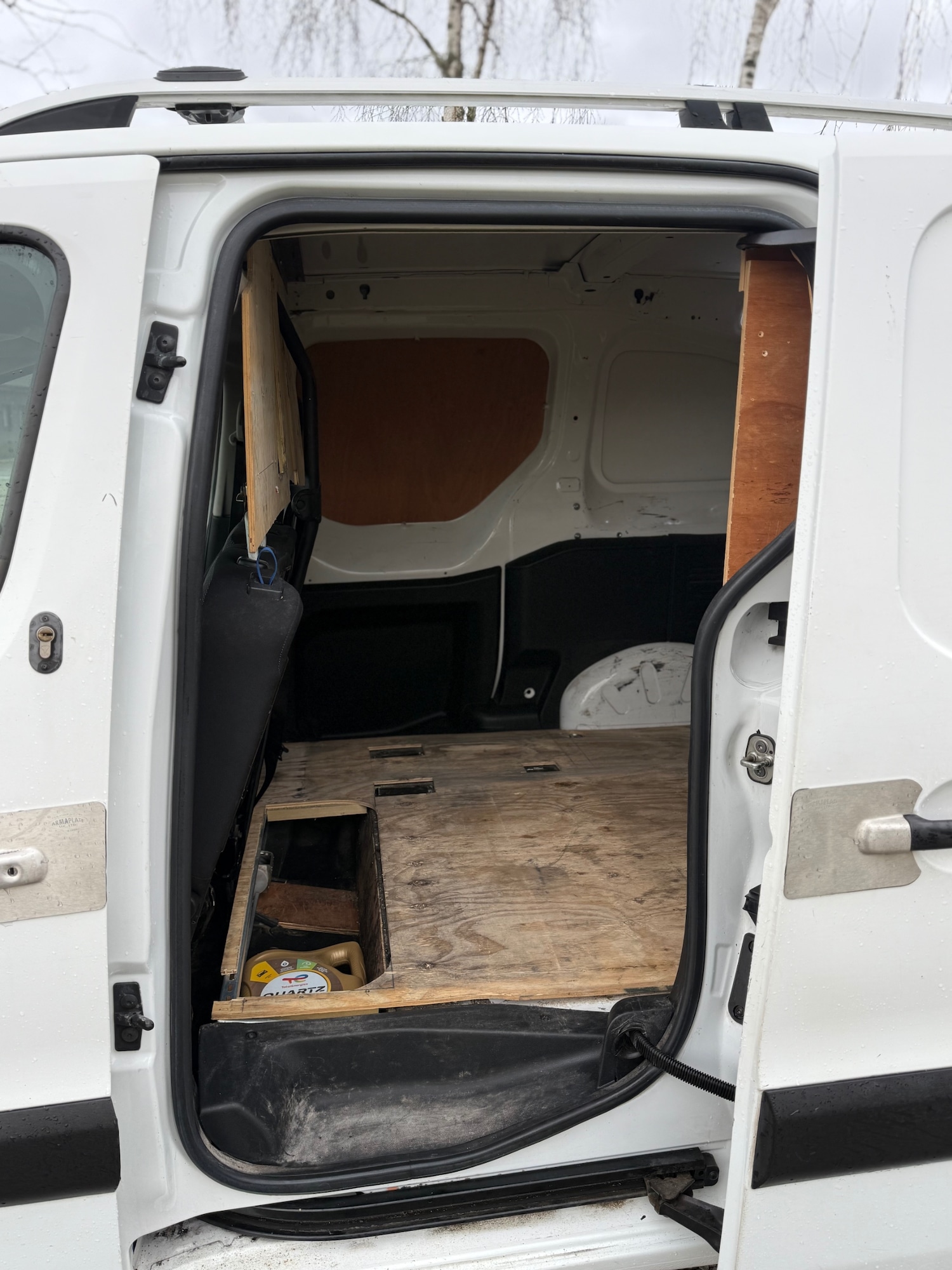 Used Peugeot Partner 2017 for sale - 77278467: Photo 9