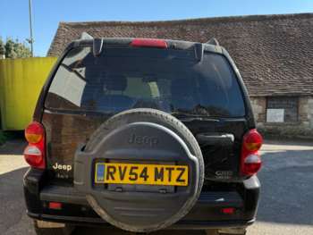 Used Jeep Cherokee 2004 for sale - 74330527: Photo