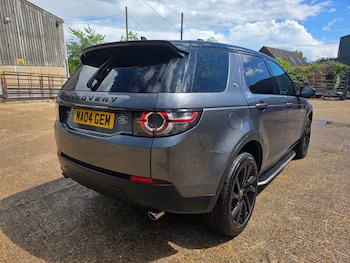 Used Land Rover Discovery Sport 2016 for sale - 78851756: Photo