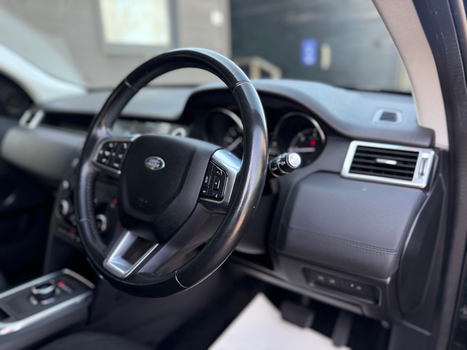 Used Land Rover Discovery Sport for sale - 77781302: Photo 33