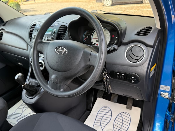 Used Hyundai i10 2009 for sale - 76288348: Photo 10