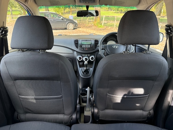 Used Hyundai i10 2009 for sale - 76288348: Photo 14