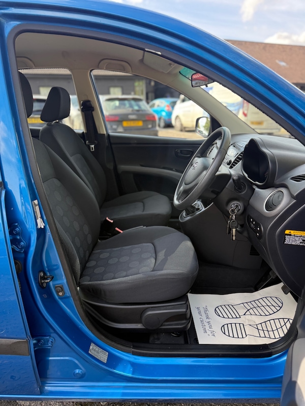 Used Hyundai i10 2009 for sale - 76288348: Photo 17