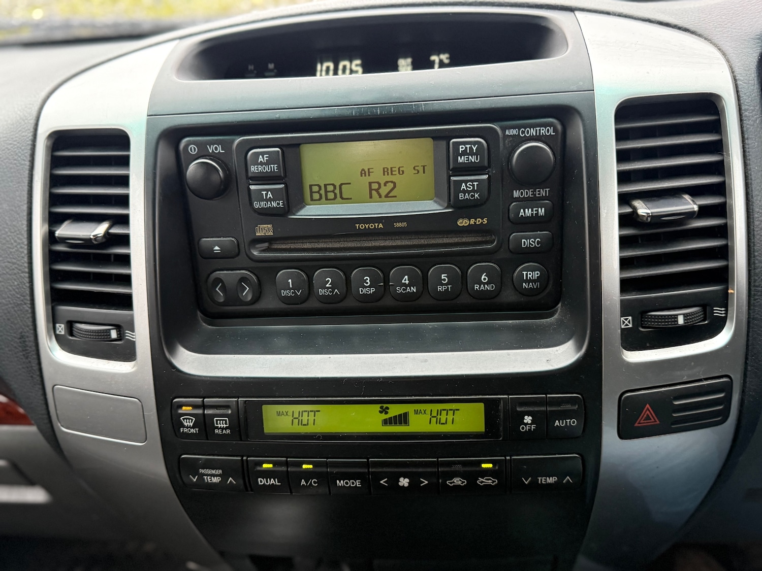 Used Toyota Land Cruiser 2003 for sale - 77201647: Photo 17