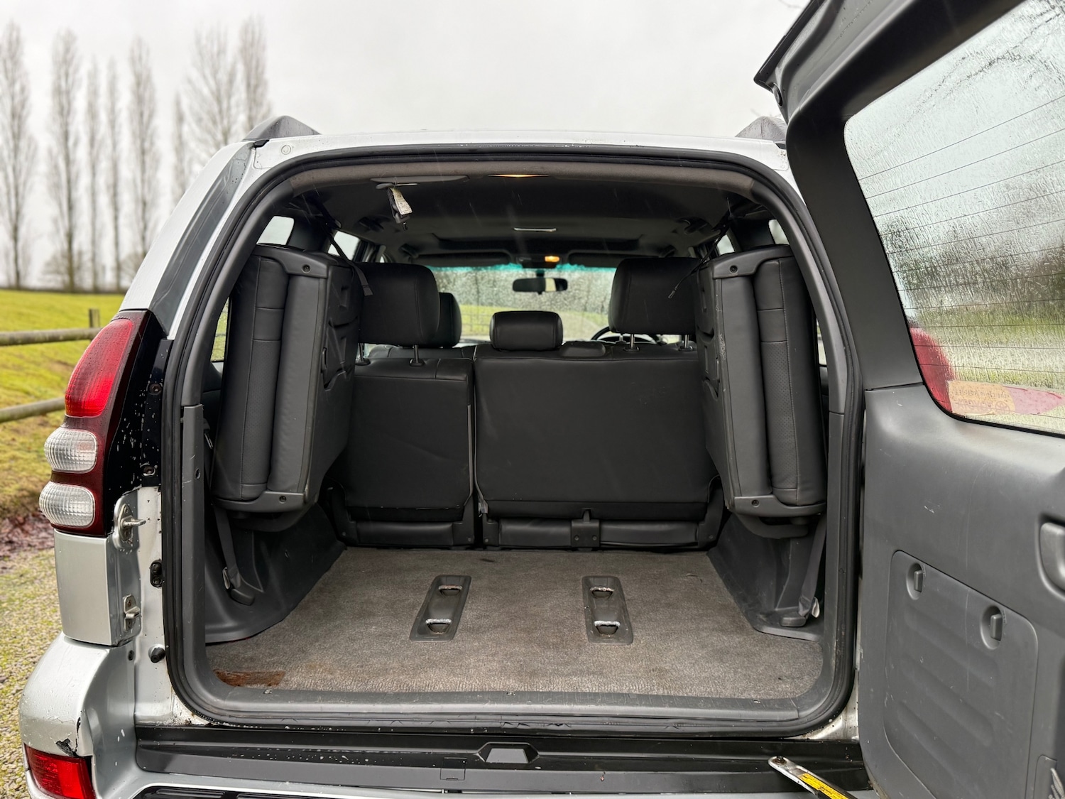 Used Toyota Land Cruiser 2003 for sale - 77201647: Photo 9