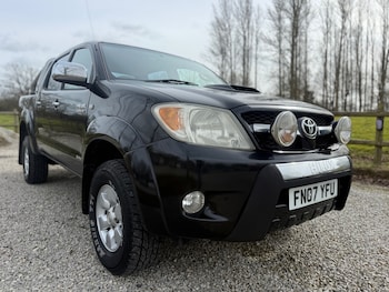 Toyota Hilux feature image