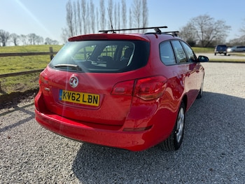 Used Vauxhall Astra 2012 for sale - 78255167: Photo