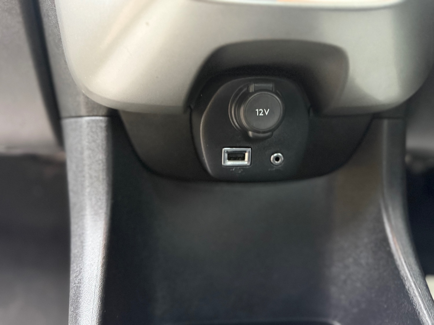 Used Peugeot 108 2016 for sale - 77314320: Photo 45