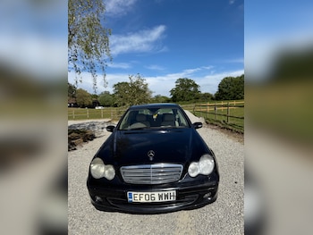 Used Mercedes-Benz C Class 2006 for sale - 78667658: Photo