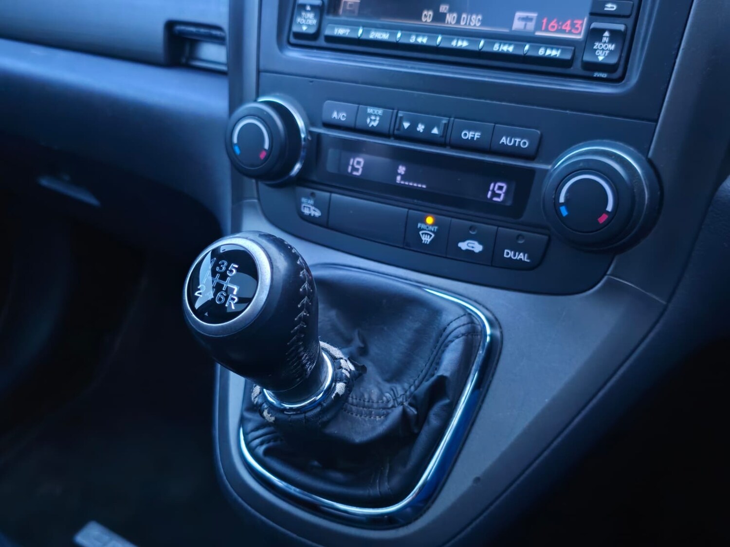 Used Honda CR-V 2011 for sale - 77435535: Photo 8