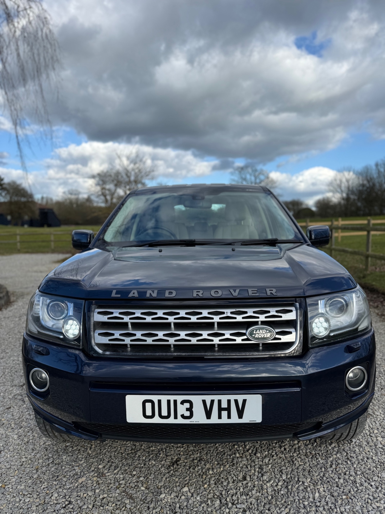 Used Land Rover Freelander 2013 for sale - 77837345: Photo 2