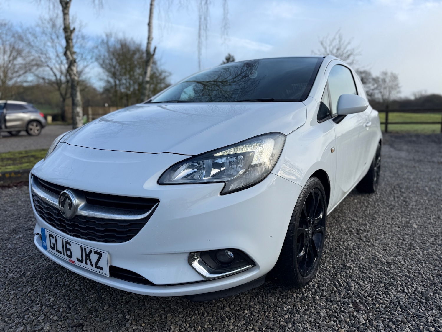 Used Vauxhall Corsa 2016 for sale - 77545338: Photo 3