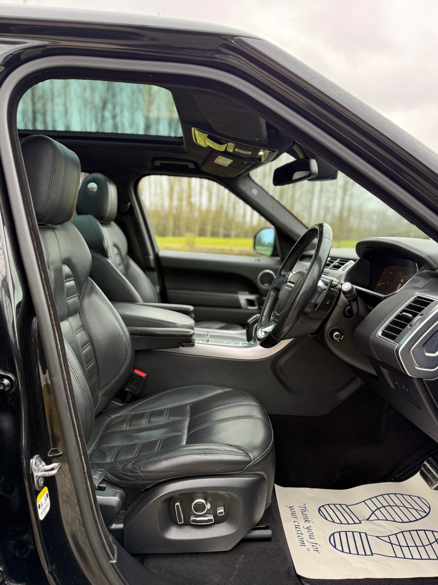 Used Land Rover Range Rover Sport 2015 for sale - 77873622: Photo 13