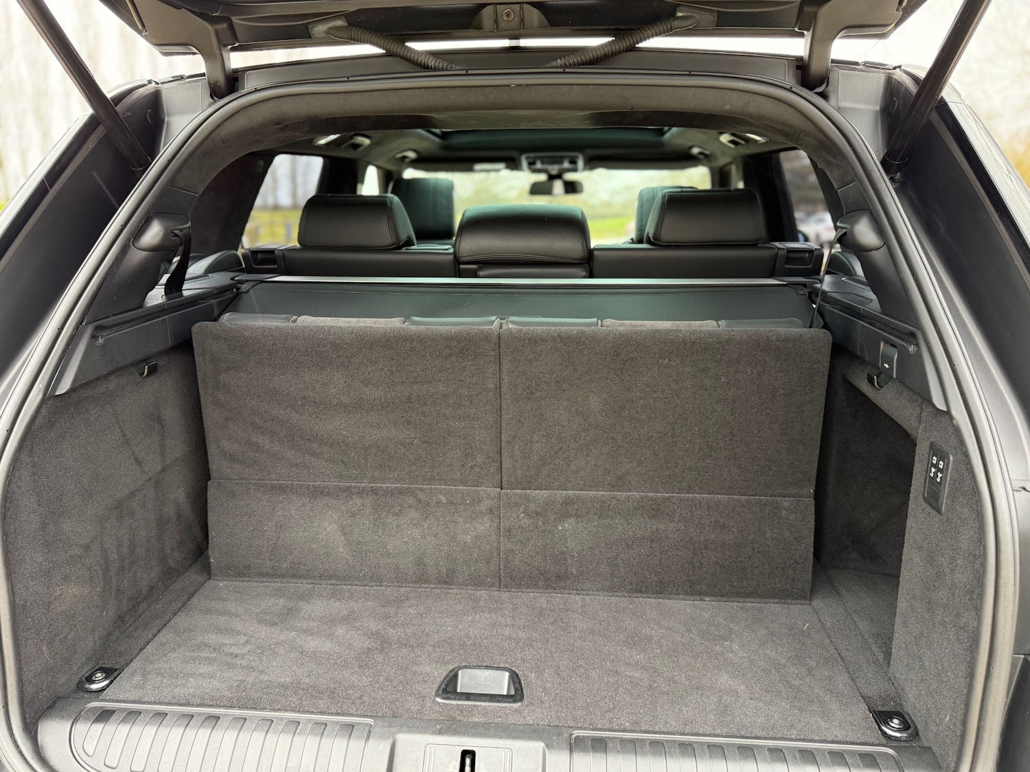 Used Land Rover Range Rover Sport 2015 for sale - 77873622: Photo 23