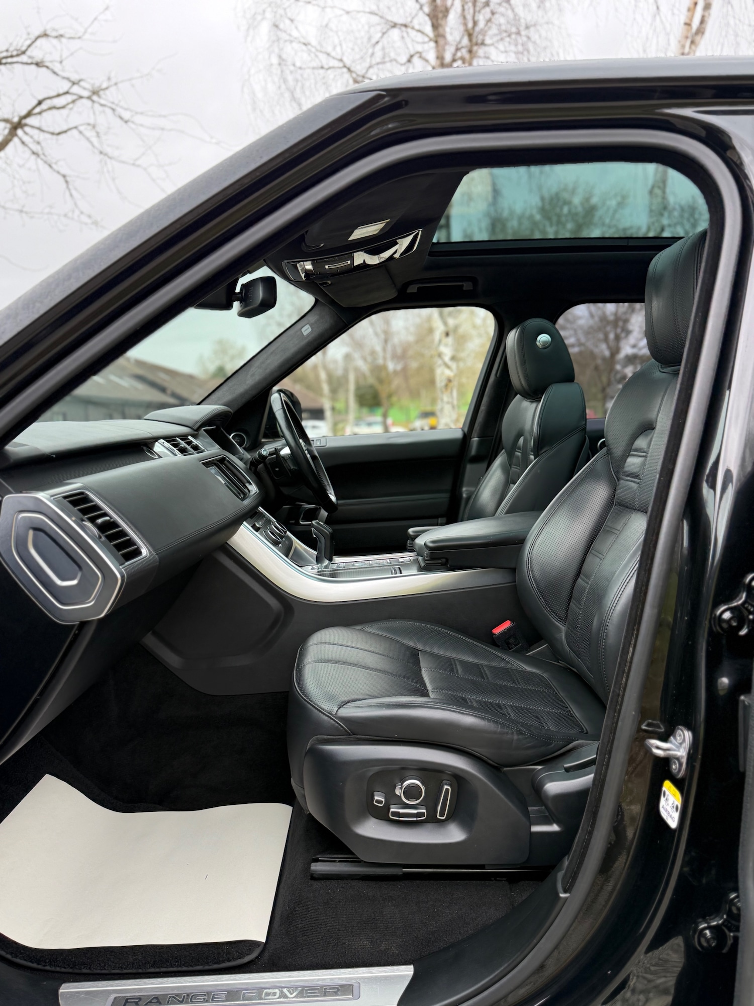 Used Land Rover Range Rover Sport 2015 for sale - 77873622: Photo 33