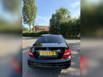 Used Mercedes-Benz C Class 2013 for sale - 79165471: Photo