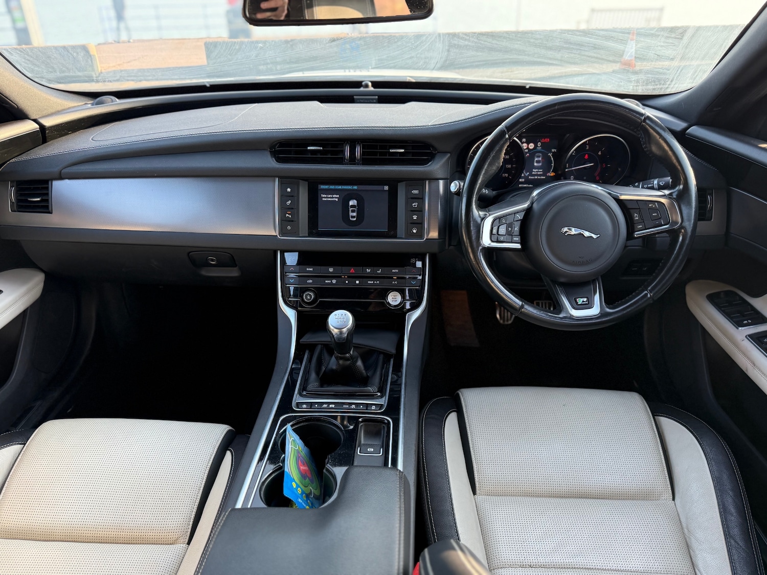 Used Jaguar XF 2018 for sale - 77749757: Photo 15