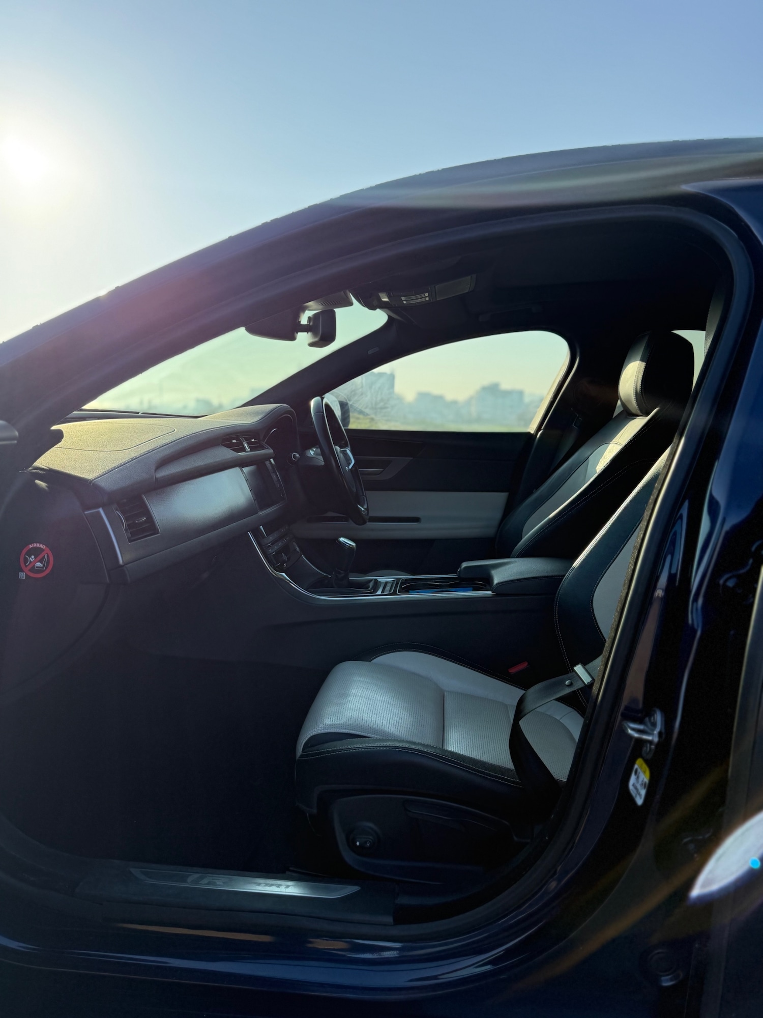 Used Jaguar XF 2018 for sale - 77749757: Photo 22