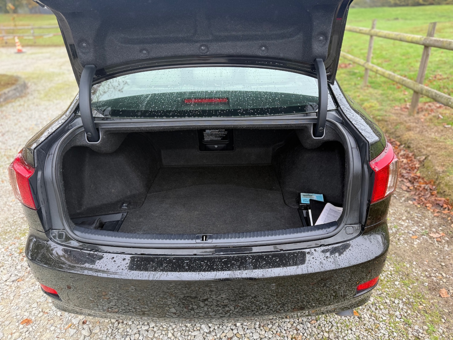 Used Lexus IS 2011 for sale - 76266205: Photo 11