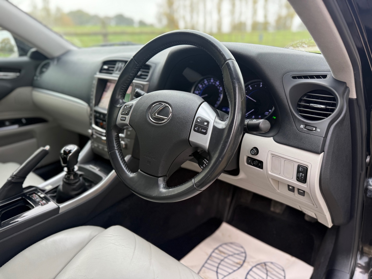 Used Lexus IS 2011 for sale - 76266205: Photo 6