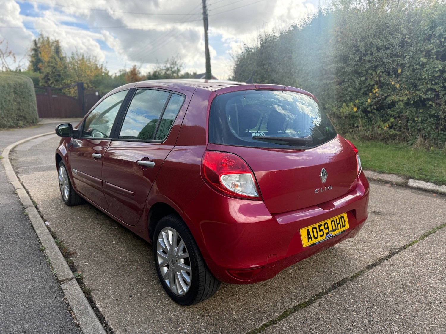 Used Renault Clio 2009 for sale - 76504304: Photo 5