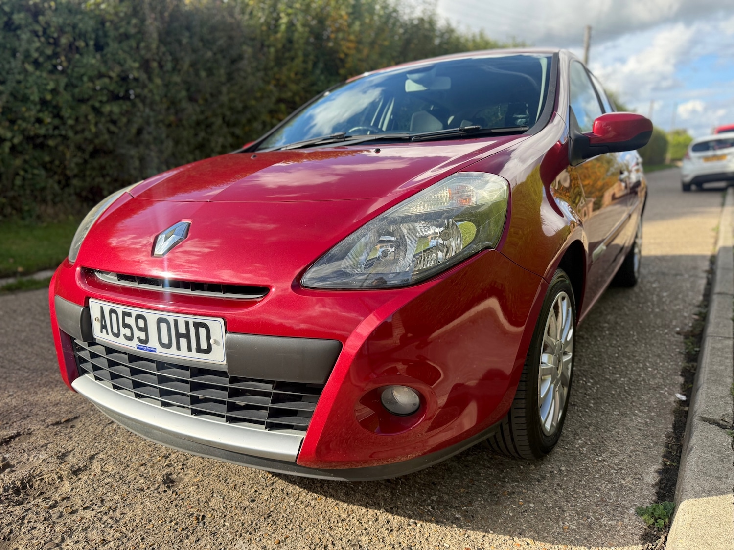 Used Renault Clio 2009 for sale - 76504304: Photo 6