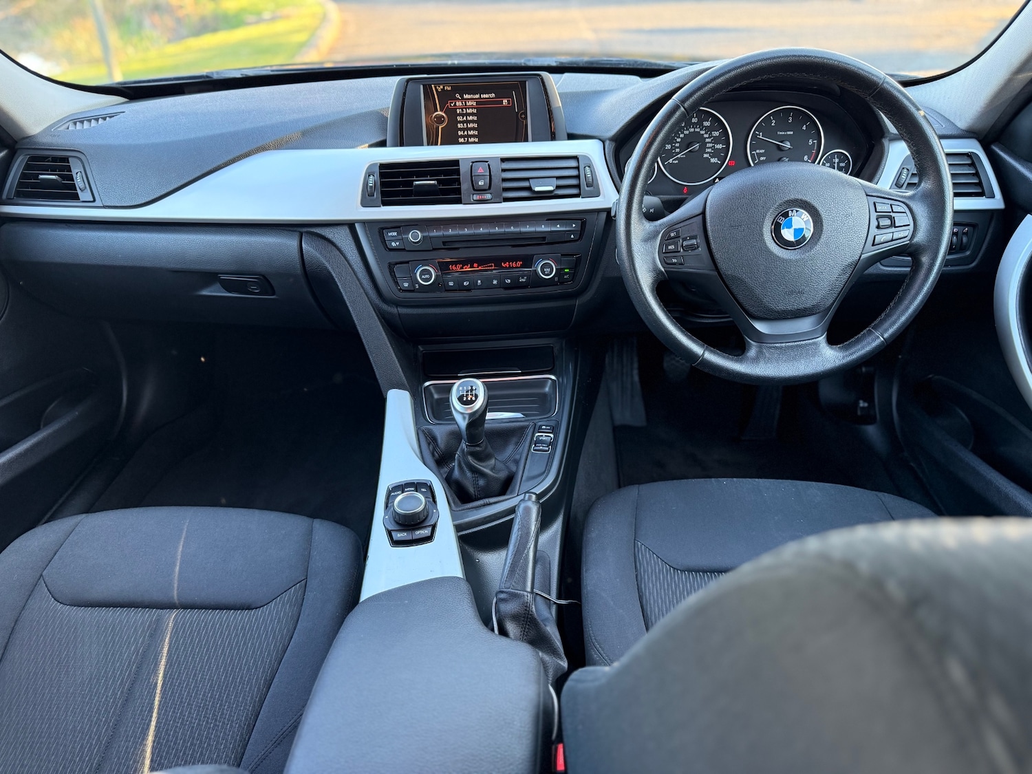 Used BMW 3 Series 2012 for sale - 78112681: Photo 27