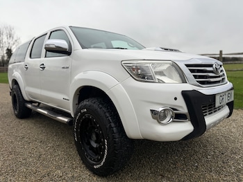 Toyota Hilux feature image