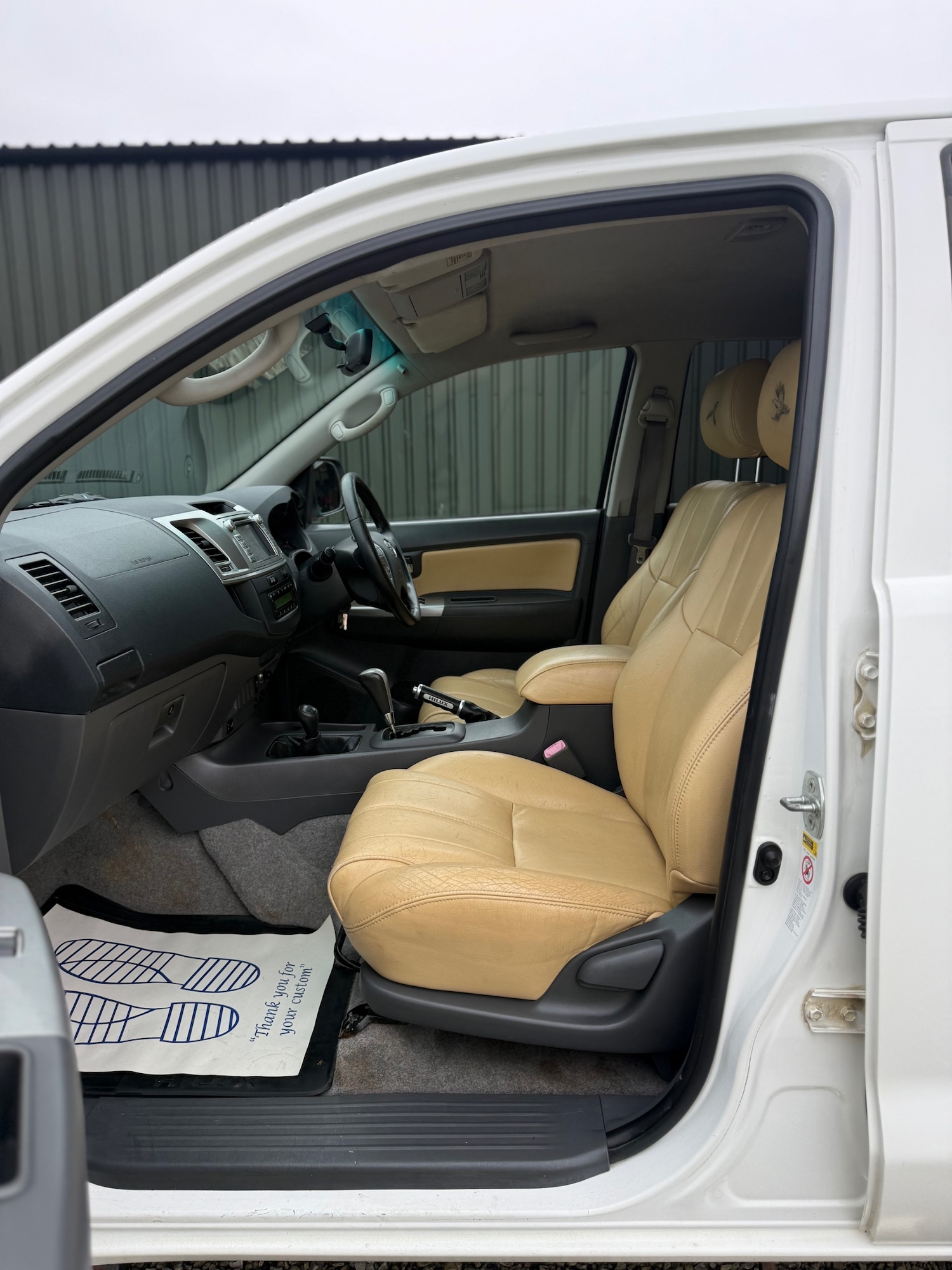 Used Toyota Hilux 2013 for sale - 77003183: Photo 24