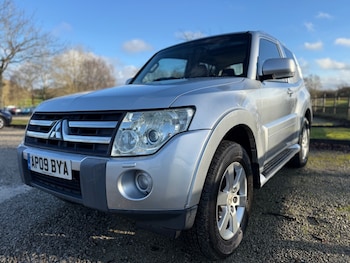 Used Mitsubishi Shogun 2009 for sale - 77201649: Photo
