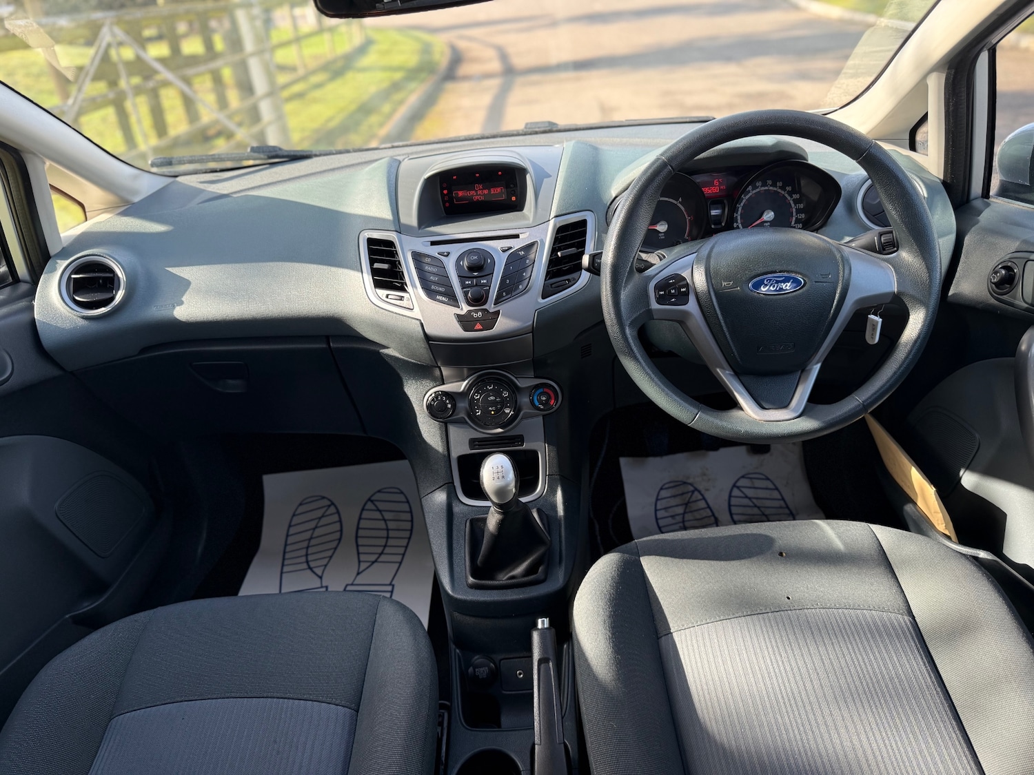 Used Ford Fiesta 2011 for sale - 77585576: Photo 20