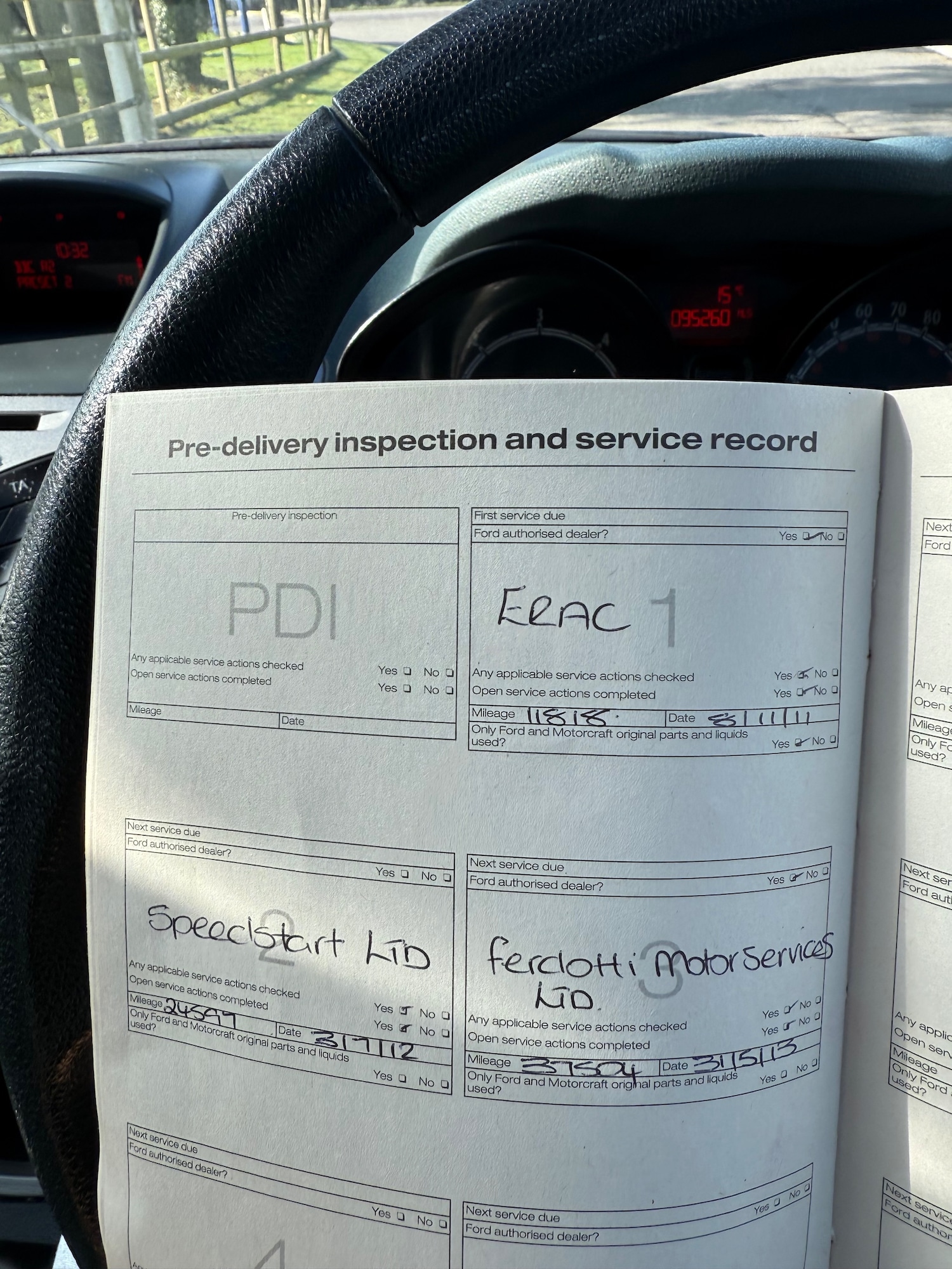 Used Ford Fiesta 2011 for sale - 77585576: Photo 30