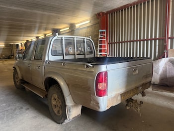 Used Mazda B2500 2004 for sale - 79031654: Photo