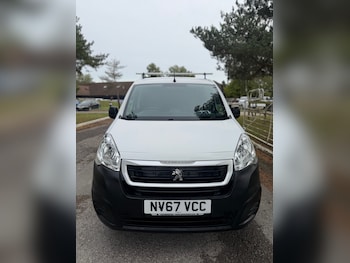 Used Peugeot Partner 2018 for sale - 75957768: Photo