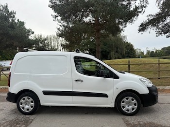 Used Peugeot Partner 2018 for sale - 75957768: Photo