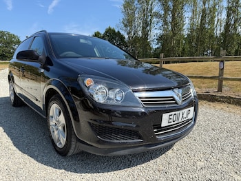 Used Vauxhall Astra Van 2011 for sale - 79234474: Photo