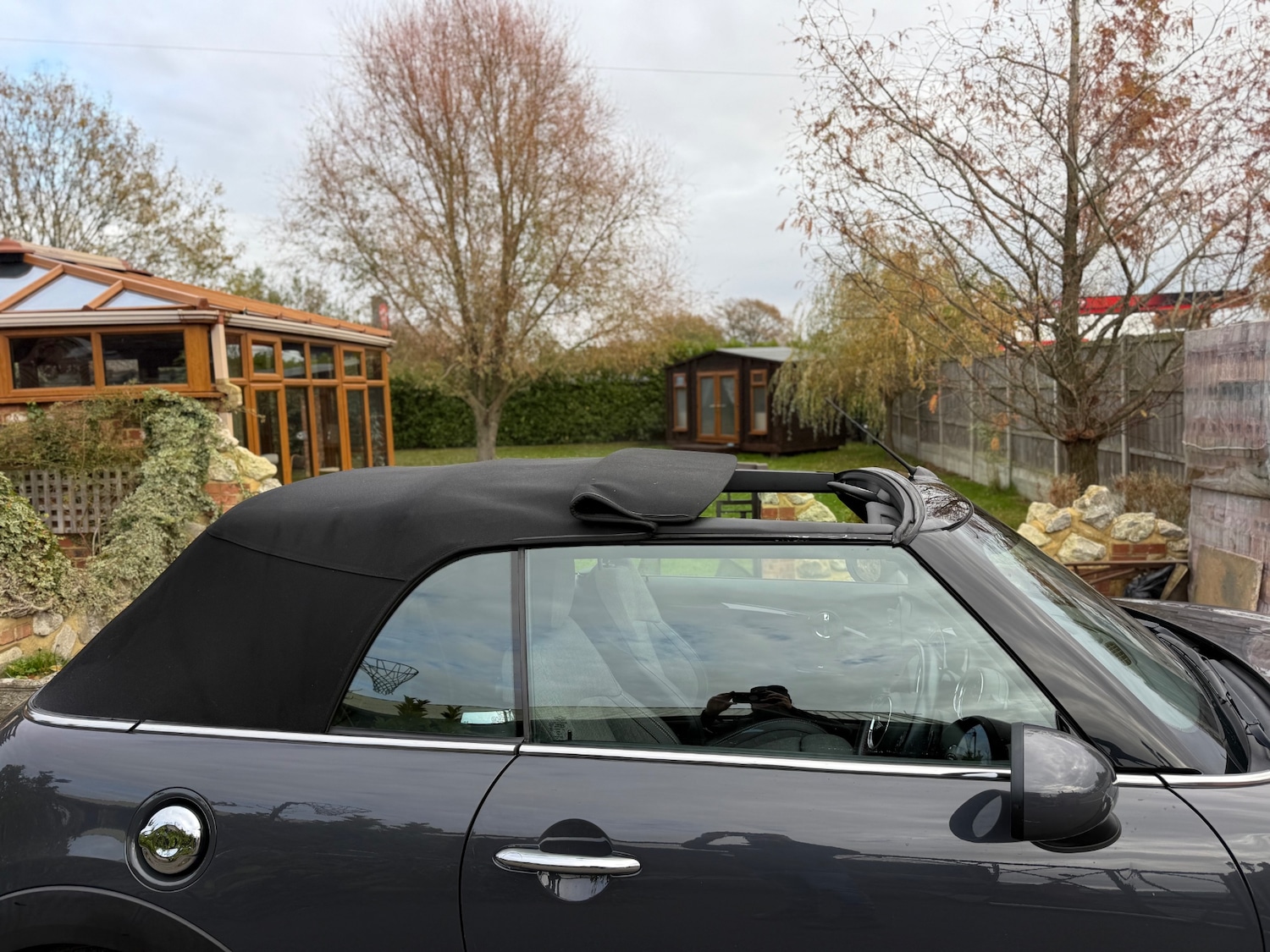 Used MINI Convertible 2017 for sale - 76611689: Photo 10