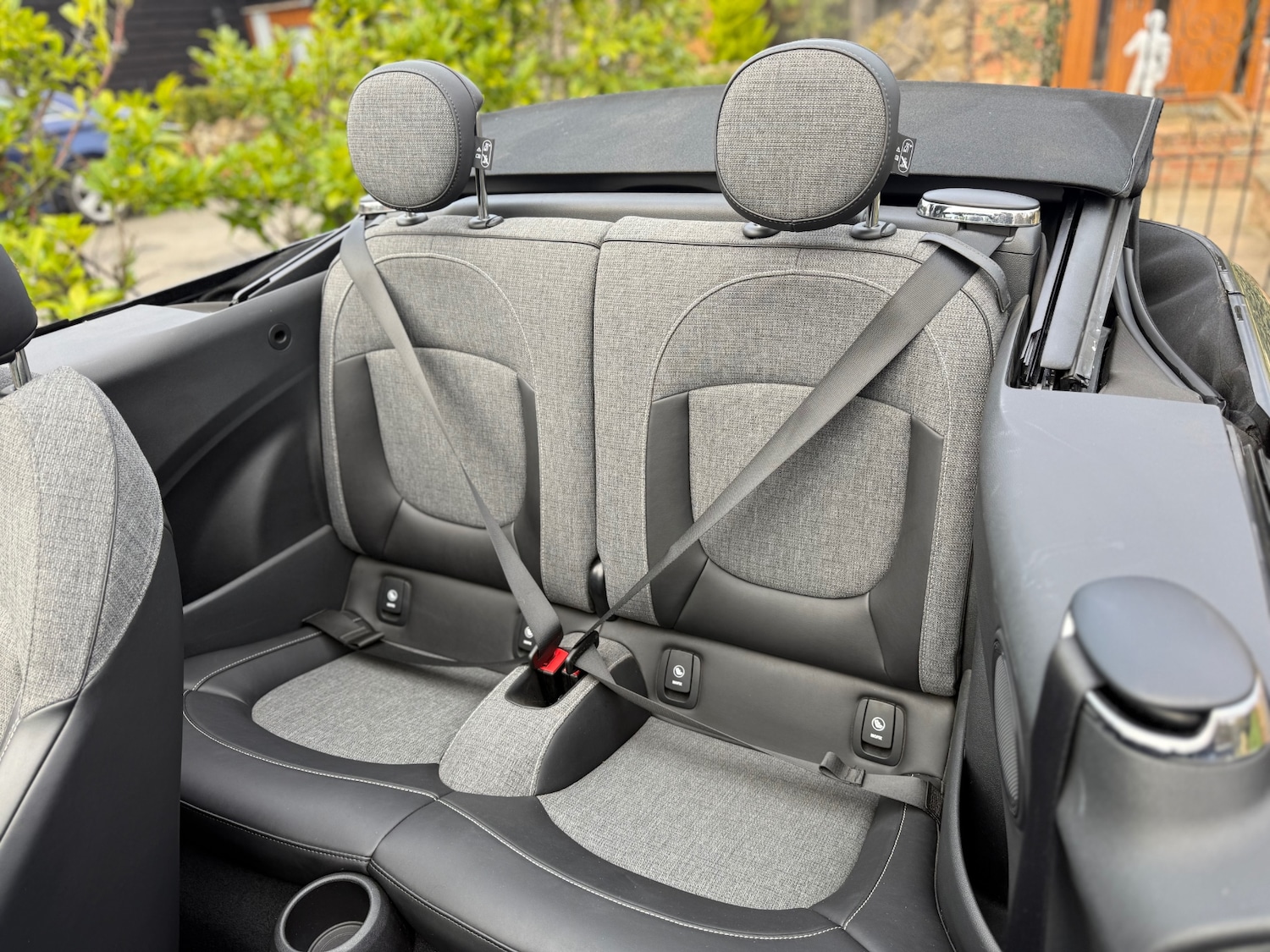 Used MINI Convertible 2017 for sale - 76611689: Photo 14