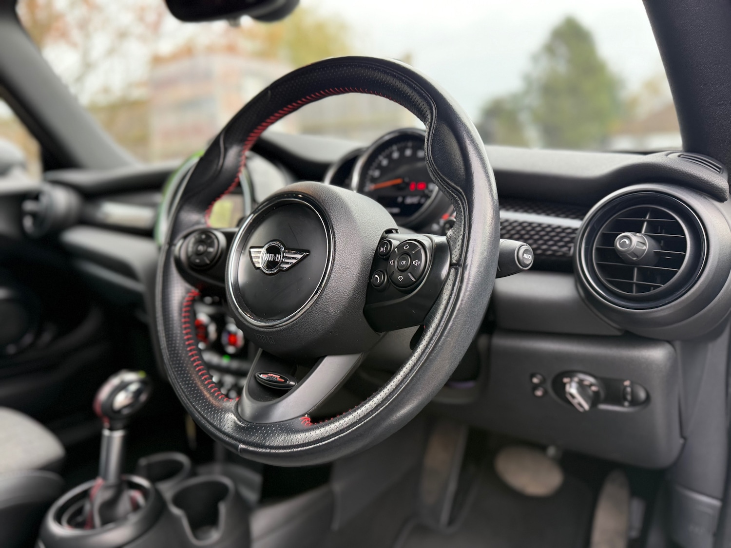 Used MINI Convertible 2017 for sale - 76611689: Photo 22