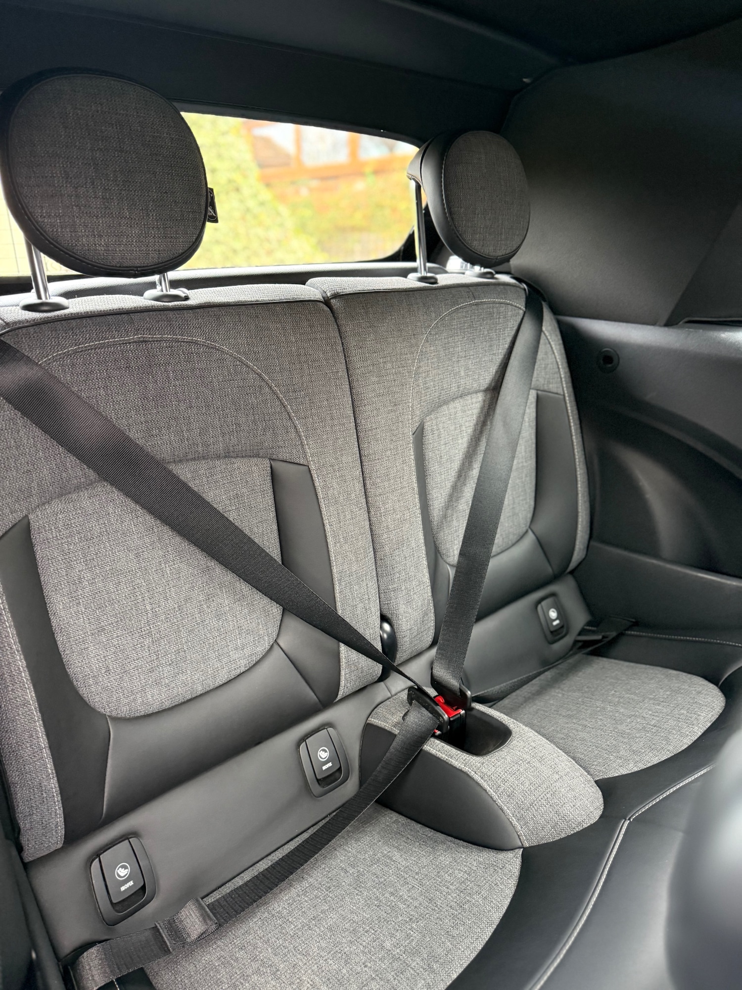 Used MINI Convertible 2017 for sale - 76611689: Photo 23