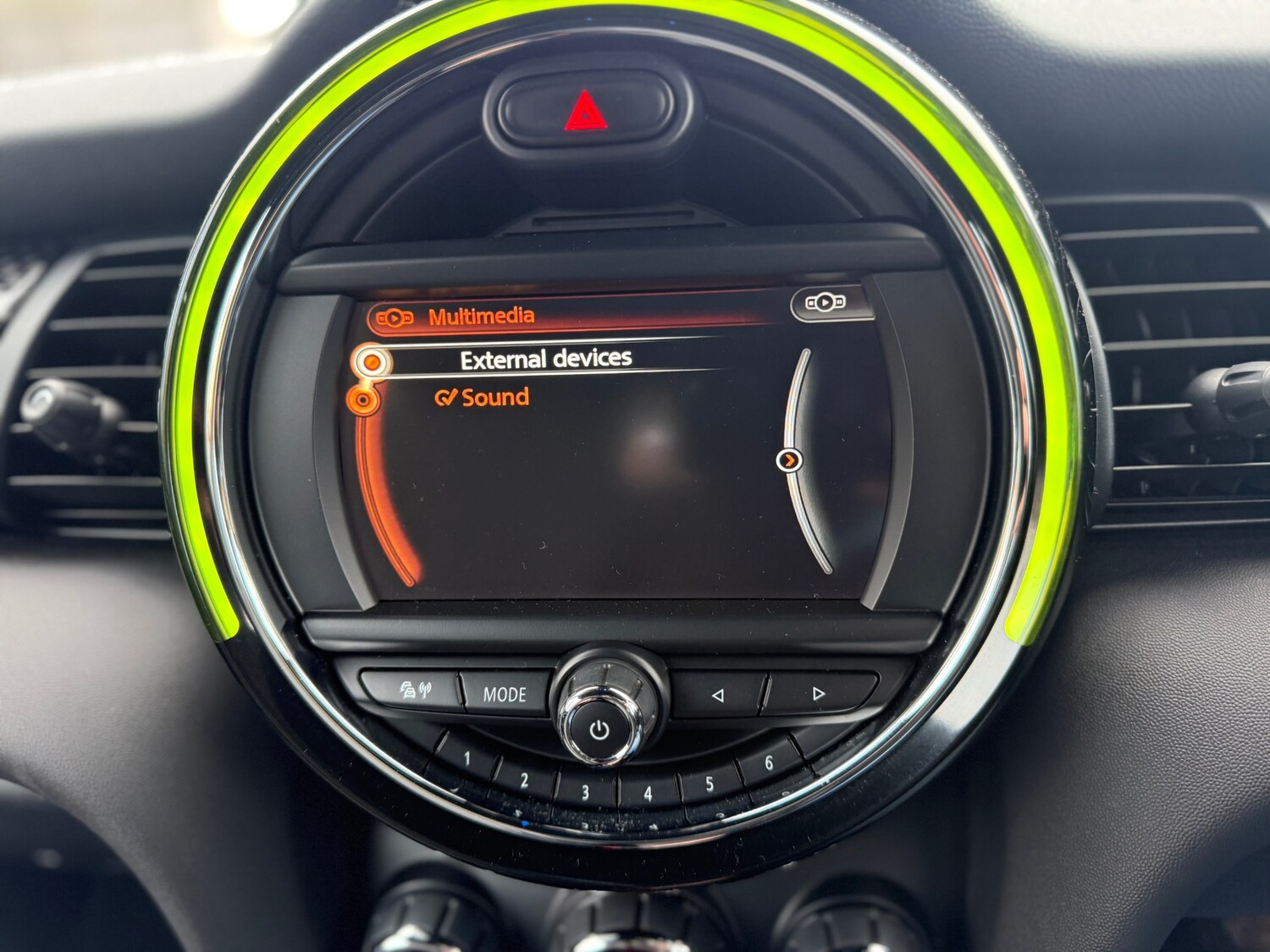 Used MINI Convertible 2017 for sale - 76611689: Photo 32