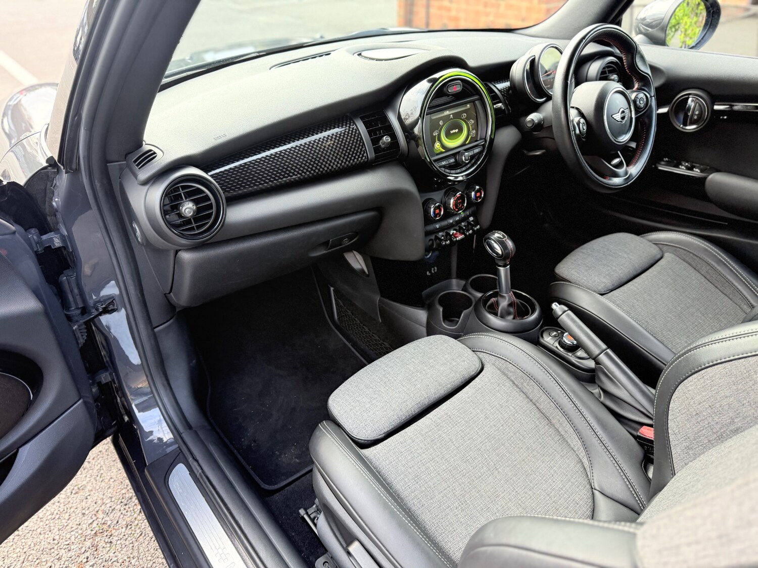 Used MINI Convertible 2017 for sale - 76611689: Photo 49