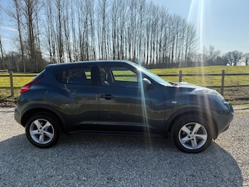 Used Nissan Juke 2011 for sale - 77732354: Photo